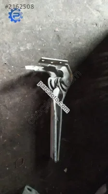 B5 98 model kaput menteşesi çıkma