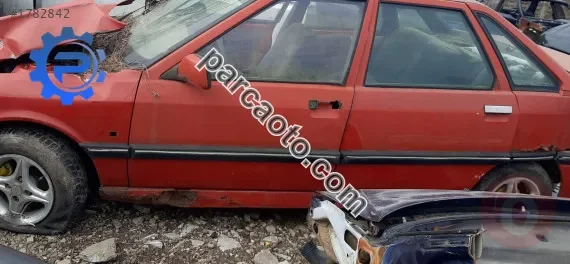 1993 renault r21 optima çıkma sol yan panel