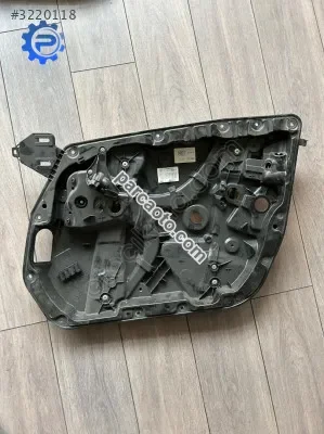 Cam Krikosu Sağ Ön Mercedes-Benz E Serisi W213 A2050047199