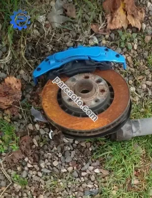 opel calibra çıkma sağ taşıyıcı klaper