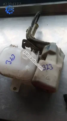 323 silecek su bidonu çıkma