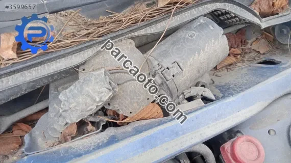 Pejo 106 ön cam silgec motoru yedek parça