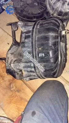 Renault 19 hava filtresi kazanı