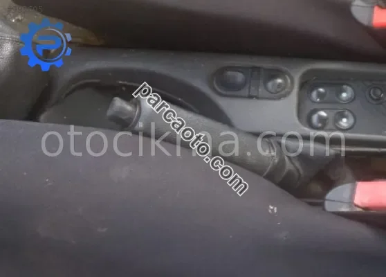 1995 model opel calibra 2.0 çıkma el fren tabancası