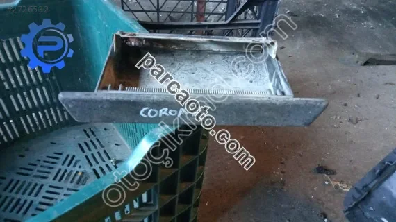 Toyoto Corona kulluk yedek parça