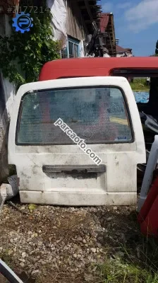 Nıssan urvan bagaj kapağı çıkma