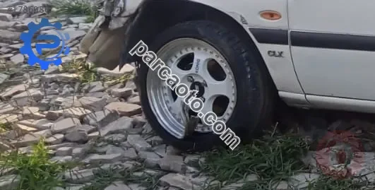 Ford escort 16v efi 1.6 çıkma sol ön çelik jant