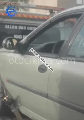 2001 renault laguna 1 1.8 16v çıkma sol ön kapı