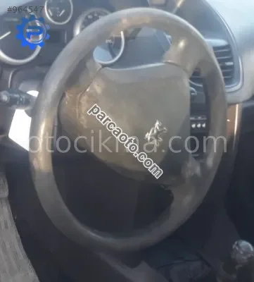 2009 model peugeot 207 1.4 benzinli çıkma direksiyon simidi