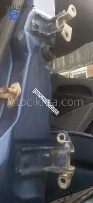 ford mondeo mk2 çıkma sol arka kapı menteşesi