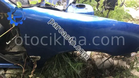 1998 model peugeot 106 çıkma sağ çamurluk