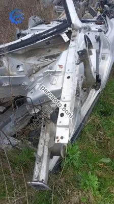 Passat B5 sol on podya kesme yedek parça