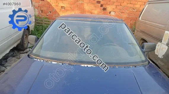 Mazda 323 hb ön cam yedek parça