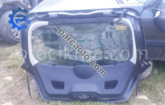 2009 peugeot 207 1.4 benzinli sökme bagaj döşeme