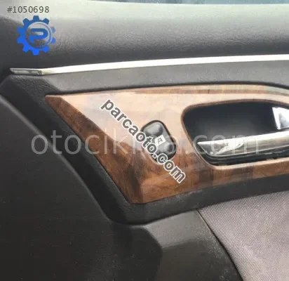 peugeot 607 çıkma sağ cam açma düğmesi