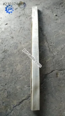 Lada Samara Ön Tampon Demiri çıkma
