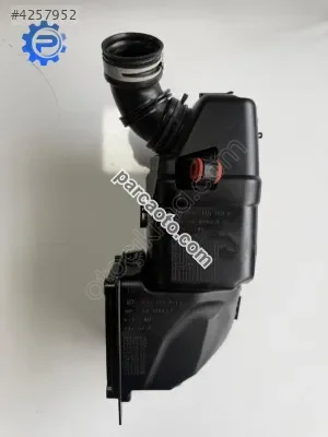 Turboşarj Kompresör Girişi VW Scirocco Tiguan 1.4 TSI 03C145755J