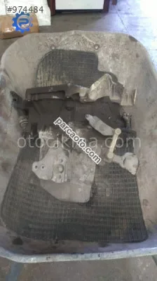 peugeot 207 1.4 benzinli çıkma şanzıman
