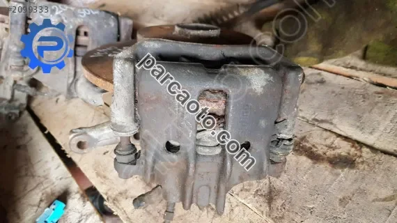 Volvo 460 sol ön kaliper çıkma