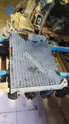 Mazda 929 klima radyatörü çıkma