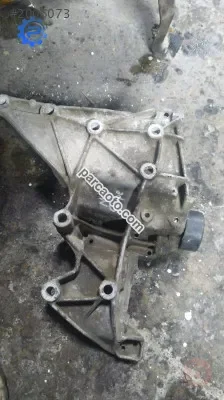 Renault Megane dinamo ayağı çıkma