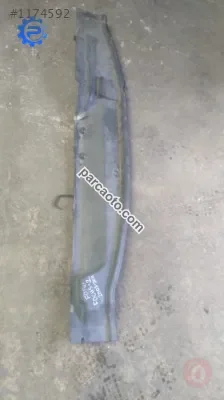 ford focus 2 çıkma cam önü ızgarası