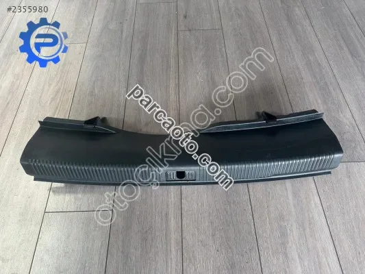Çıkma Bagaj Eşiği Kaplaması Audi A6 2011-2016 4G5863471B