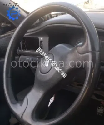 1996 renault 19 europa 1.6 hb çıkma direksiyon simidi