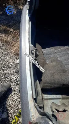 renault r19 kesme arka panel
