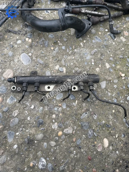 Opel Astra H corsa mazot Yakıt Rail Hattı 55211908