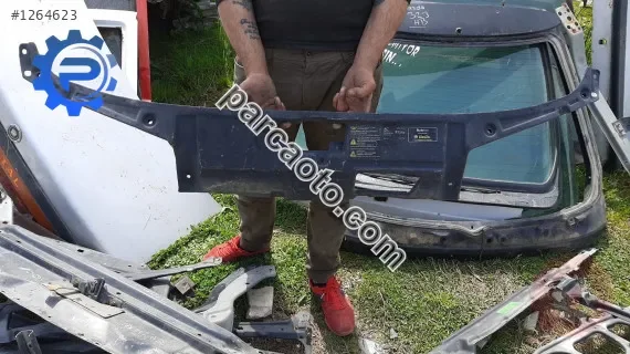 1999 2007 model skoda fabia çıkma ön panel üst kilit sacı