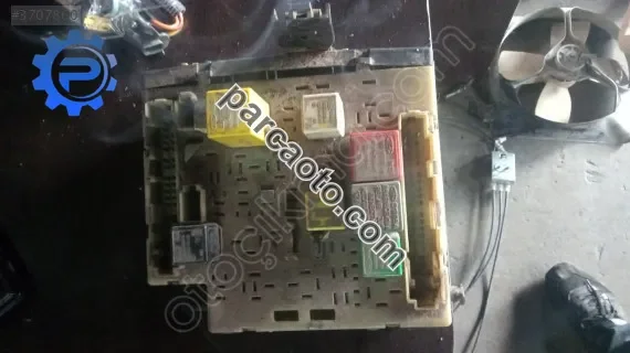Ford escort sigorta tablasi eski tip klimasız yedek parça