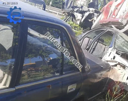 toyota cressida çıkma sol arka kapı camı