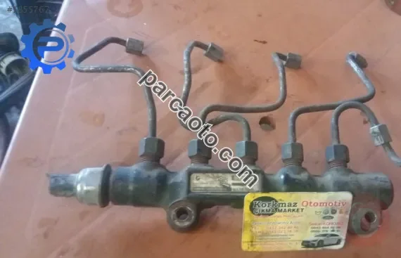 citroen nemo 1.4 hdi çıkma rail basınç borusu dolu