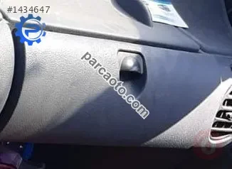 2002 Renault kangoo express 1.9 çıkma torpido kapağı