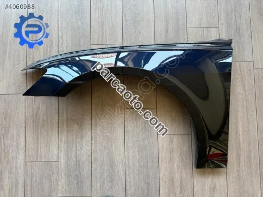 Çıkma Sol Ön Çamurluk Audi A6 2019-2025 (Lacivert) 4K0821105B