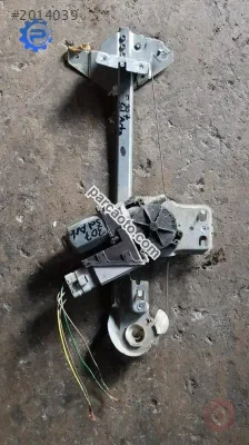 Peugeot 307 sol arka cam krikosu çıkma