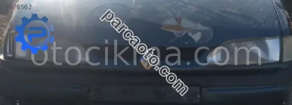 1996 model renault r19 europa 1.6 hb çıkma takım far