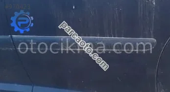 2009 model peugeot 207 1.4 çıkma sol arka kapı bandı