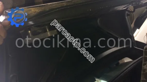 daewoo çıkma dolu bagaj kapağı