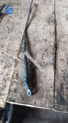 Laguna 1 dış silecek kolu çıkma