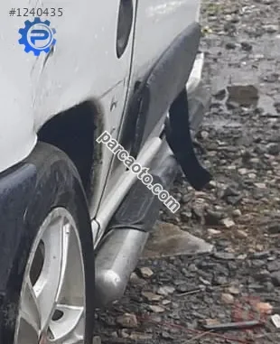 2000 model peugeot partner 1.9 d çıkma sağ takım basamak