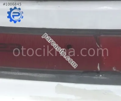 1993 model mazda 323 jb çıkma bagaj kilidi