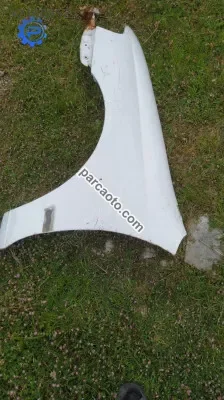 Corana sol ön çamurluk çıkma