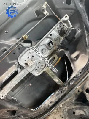 Bmw E34 Arka Sağ Sol Cam Krikosu Manuel Orjinal