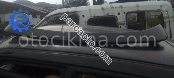 mazda 323 çıkma bagaj spoyler