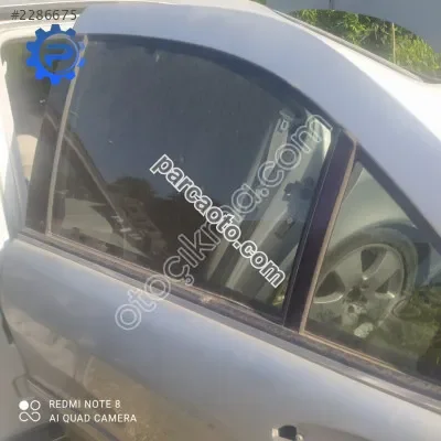 S400 sol arka kapı cam çıkma