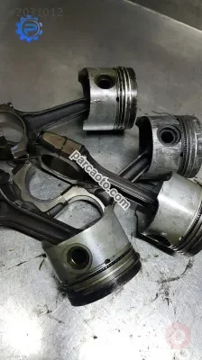 Renault 9 piston kolları çıkma