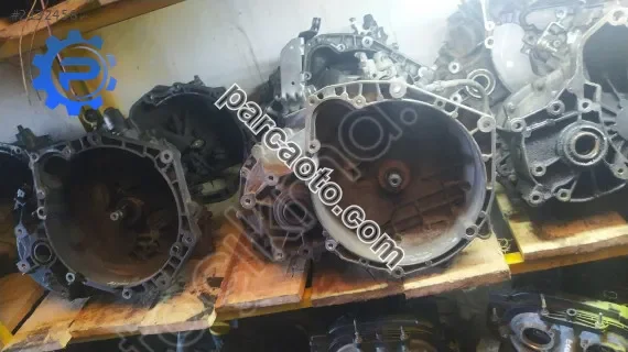 Opel 1.9 şanzıman çıkma