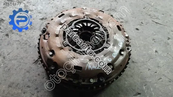 Mazda 6 2.0 dizel manuel vites baski,balata,volant yedek parça